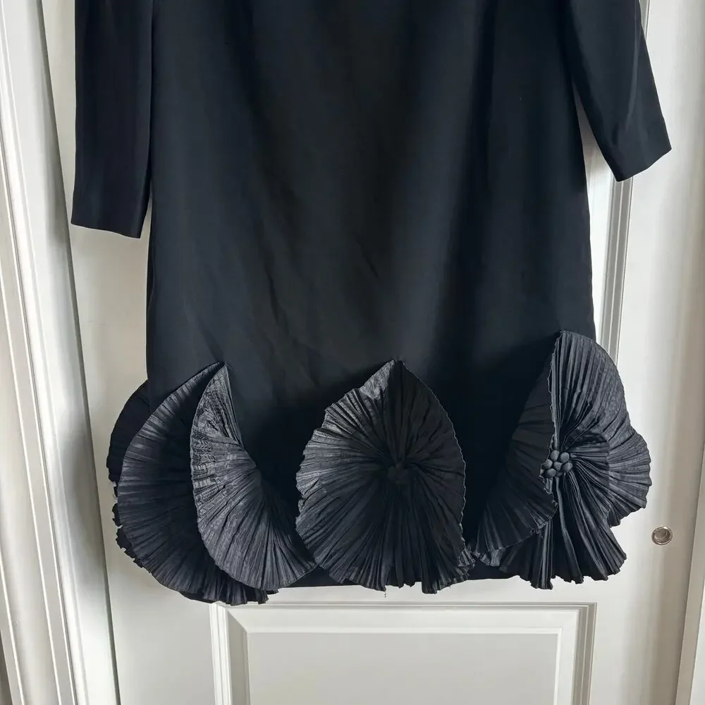 Lourdes Chavez Black Crepe Shift Dress Pleated Rosette Hem Detail Size 12 - Picture 5 of 16